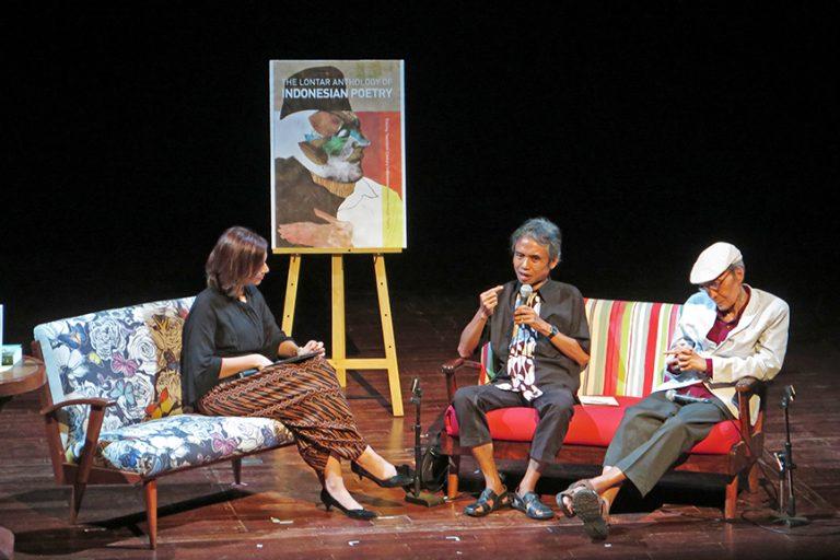 Transkrip “Rare Conversation Sapardi x Jokpin” di ASEAN LITERARY Festival 2016